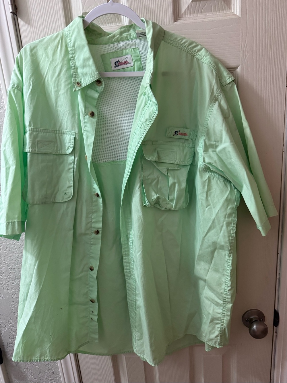 Men’s fishing shirt